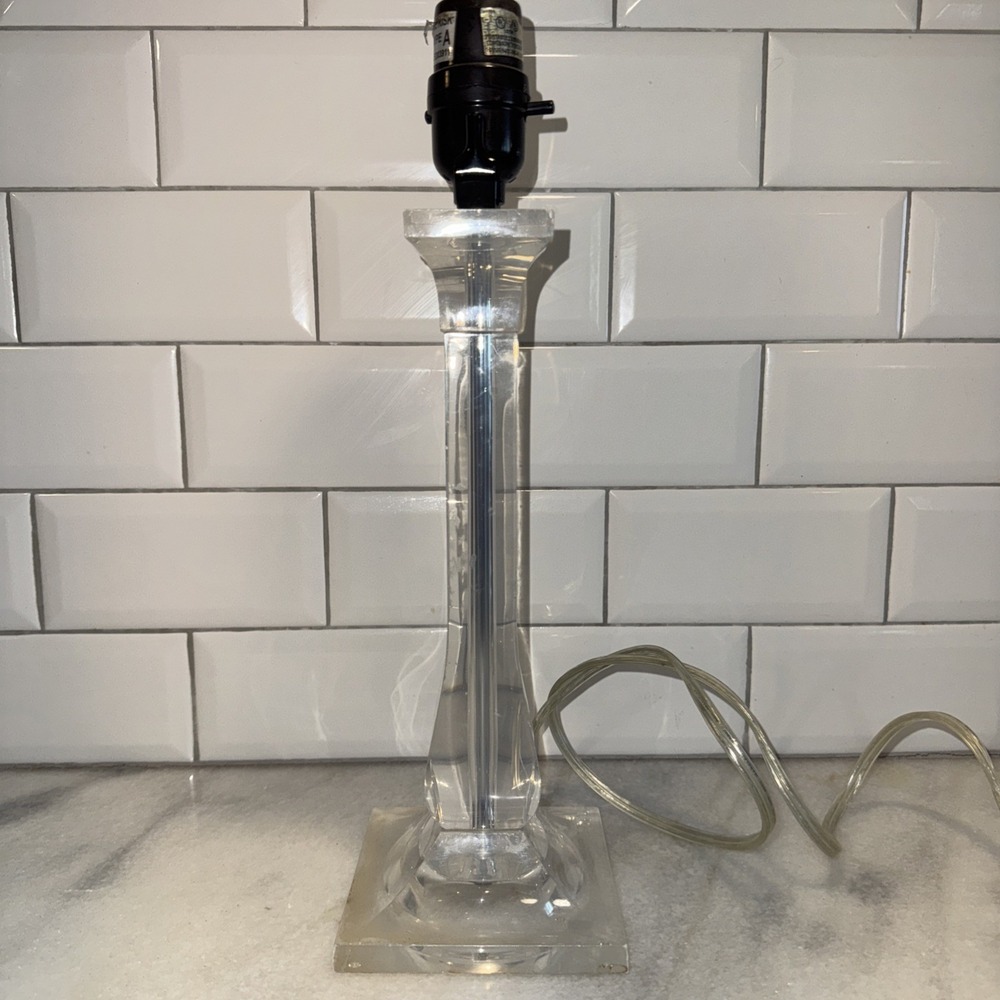 Vintage Rare MCM‎ Clear Lucite Lamp GW997